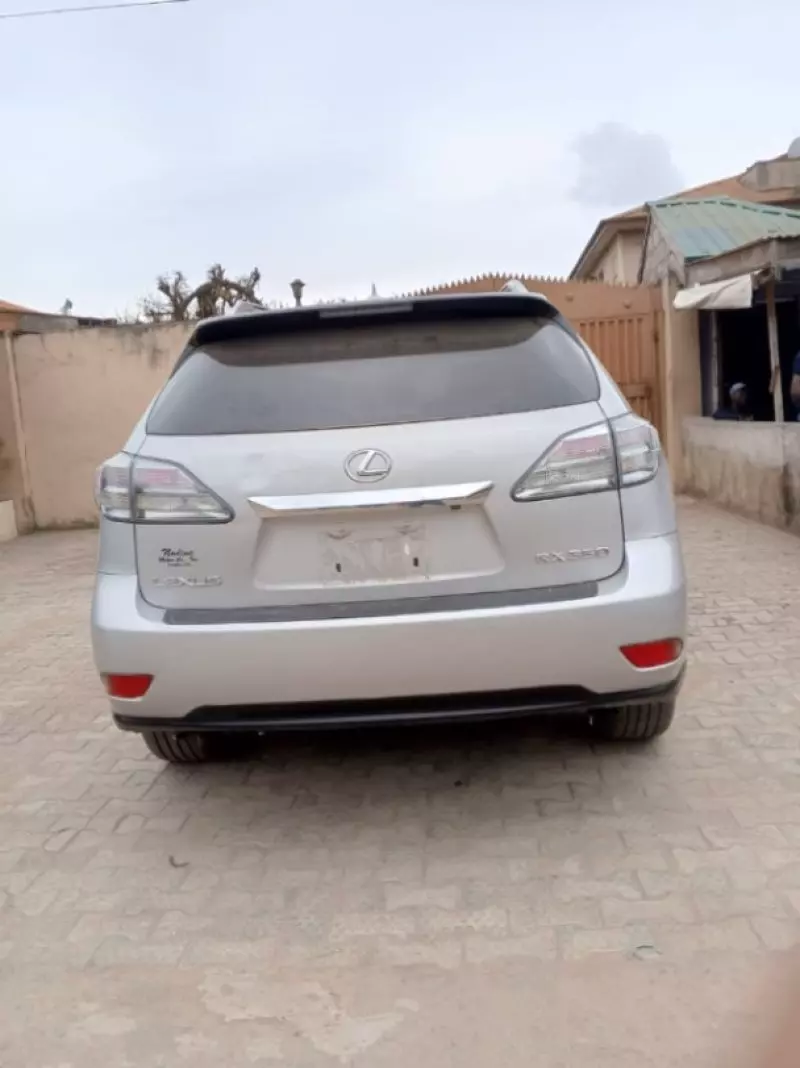 Lexus RX 350   - 2010