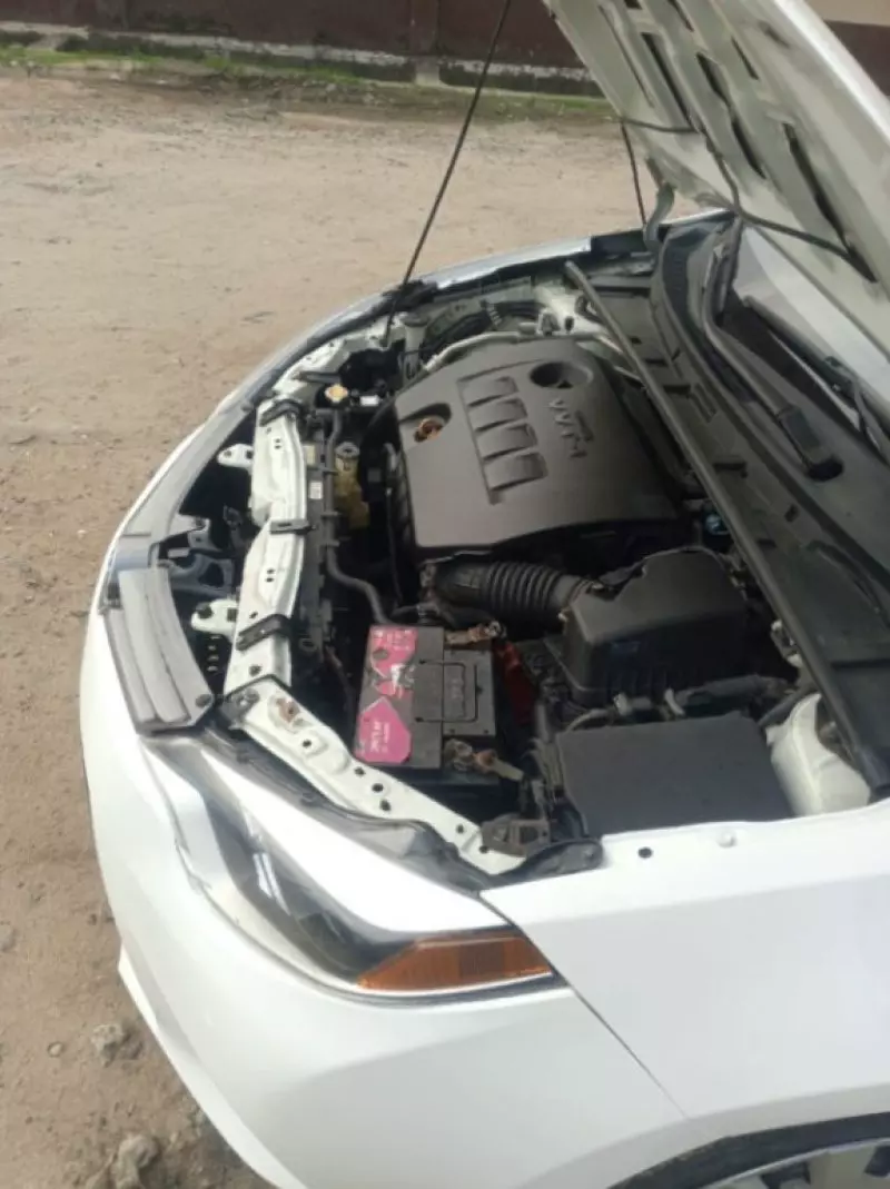 Toyota Corolla   - 2015