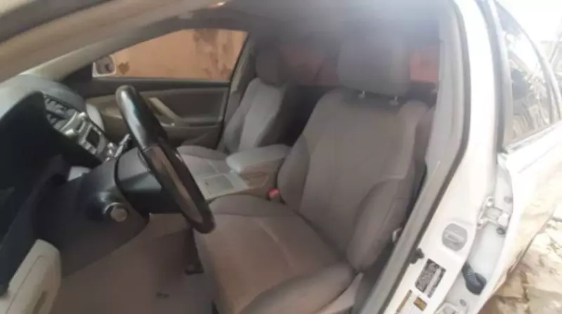 Toyota Camry   - 2009