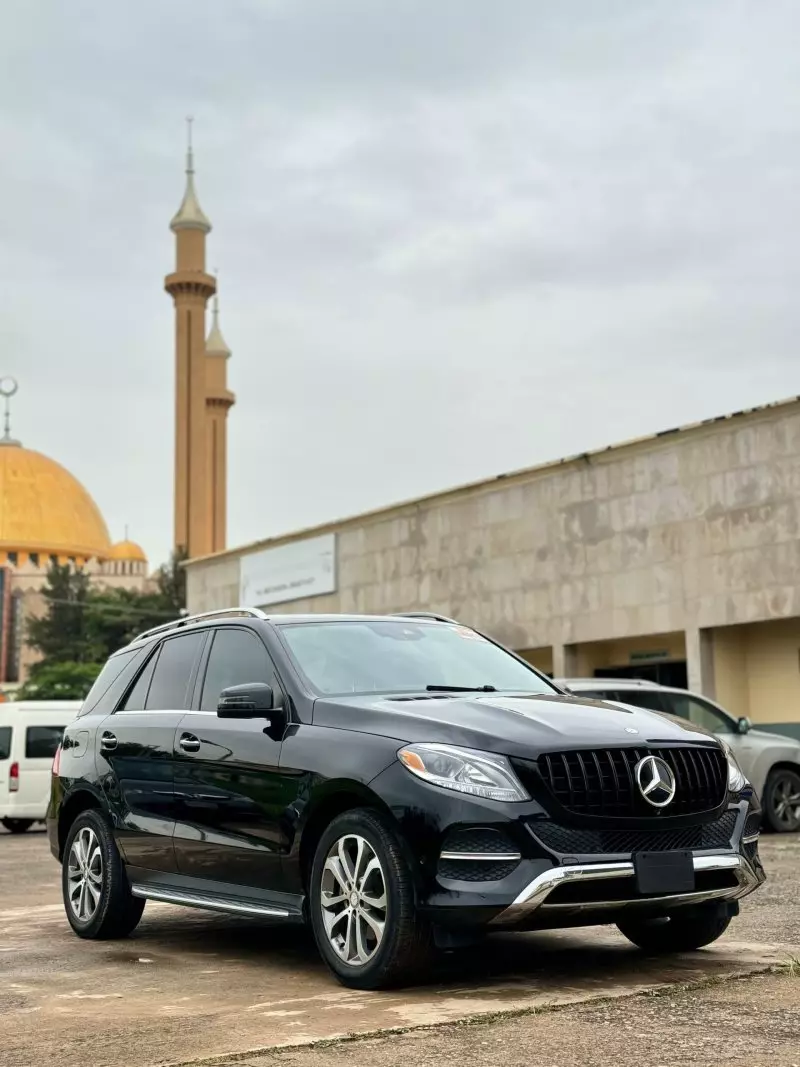 Mercedes-Benz GLE 350   - 2017