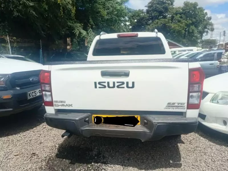 Isuzu D-Max   - 2020