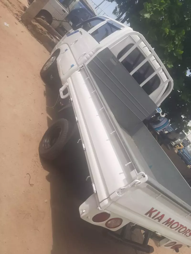KIA Bongo   - 2014
