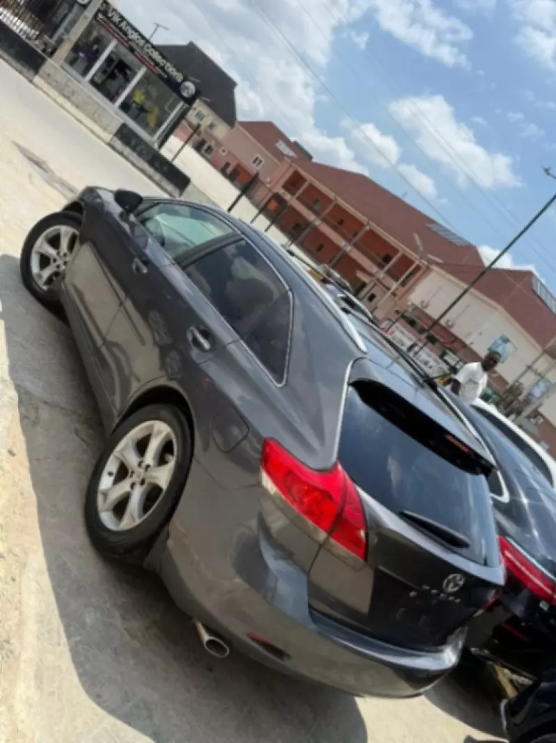 Toyota Venza   - 2009