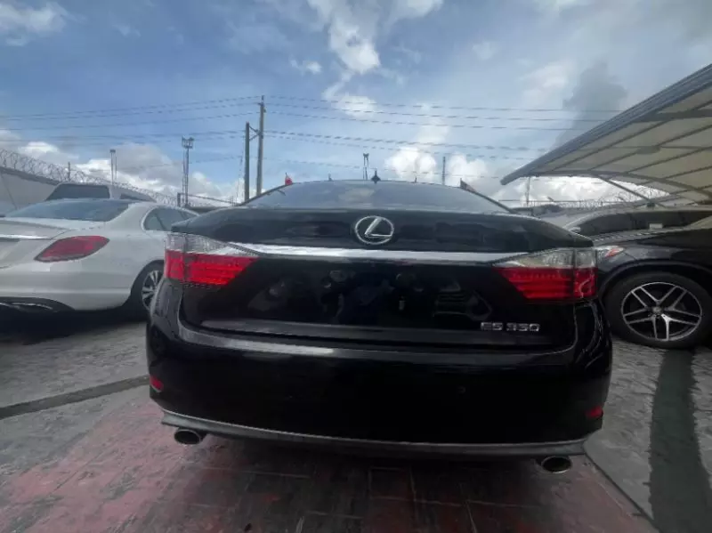 Lexus ES 350   - 2013