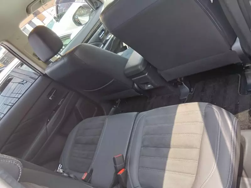 Mitsubishi OUTLANDER   - 2016