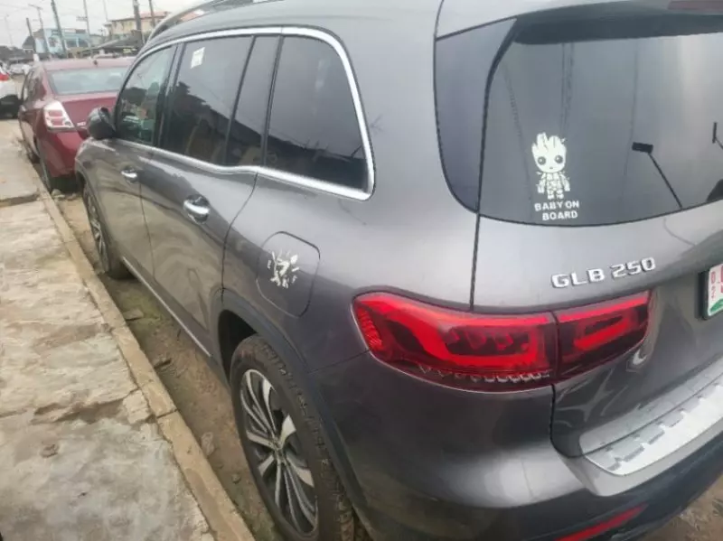 Mercedes-Benz GLB 250   - 2020