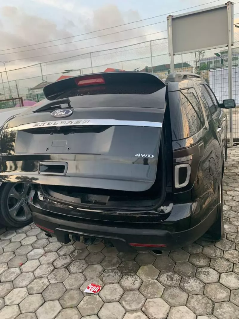 Ford Explorer   - 2013