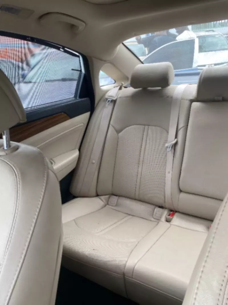 Hyundai Sonata   - 2015