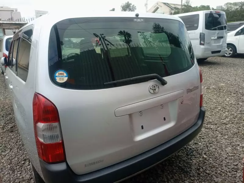 Toyota Probox    - 2016