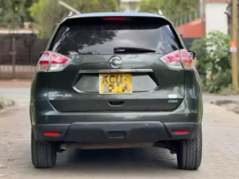 Nissan X-Trail   - 2014