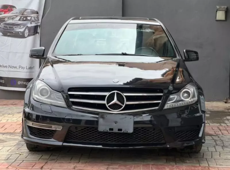 Mercedes-Benz C 300   - 2009