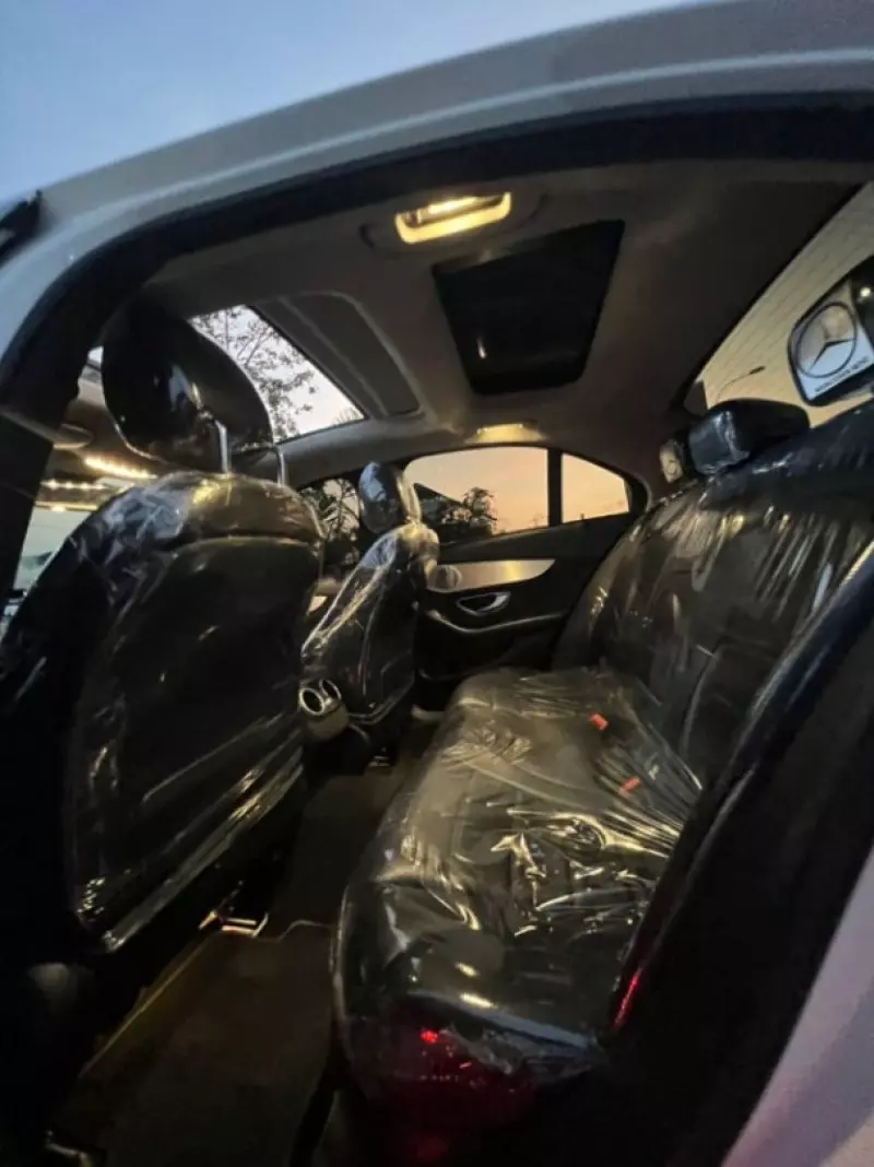Mercedes-Benz C 300   - 2015