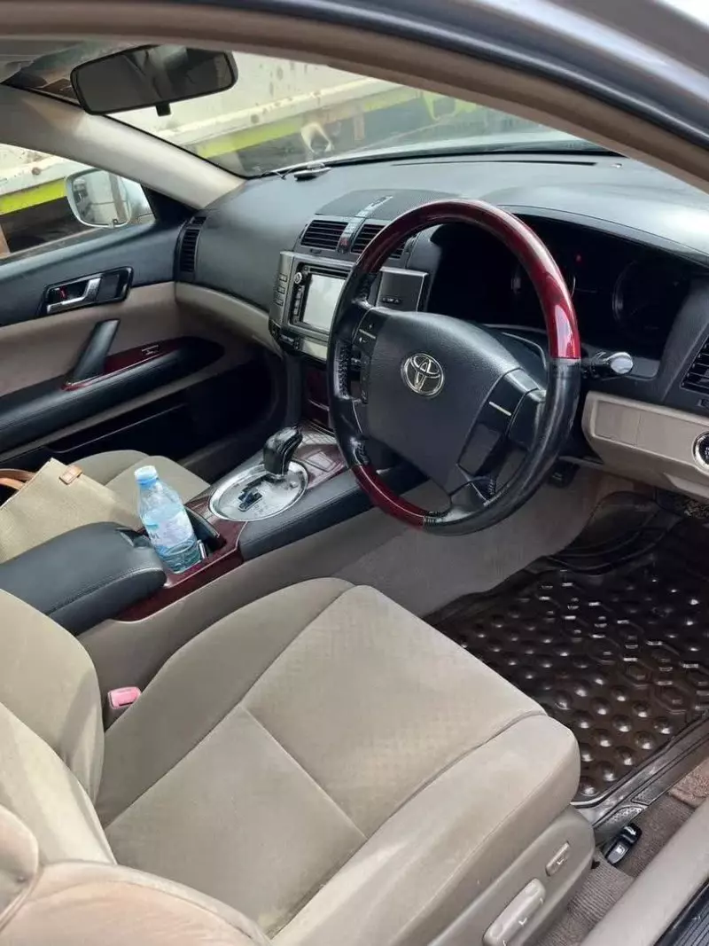 KIA Carnival   - 2023