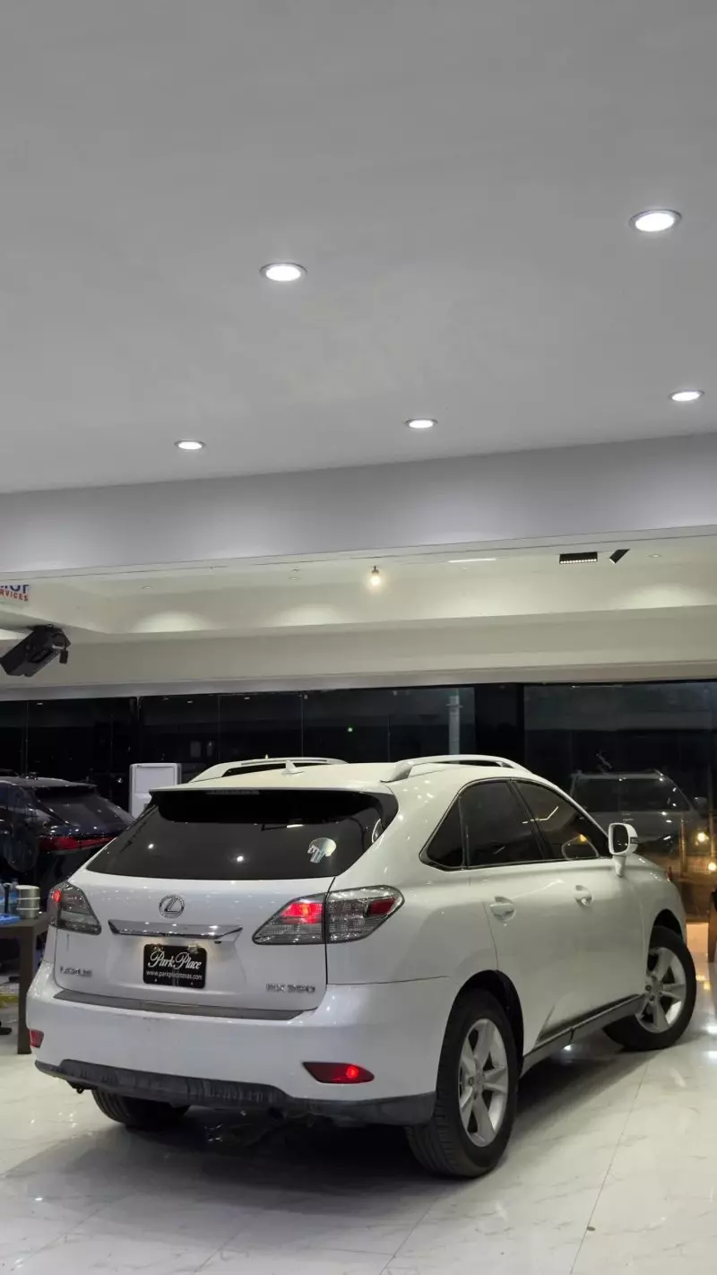 Lexus RX 350   - 2010