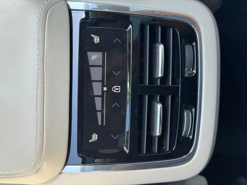 Volvo XC60   - 2018