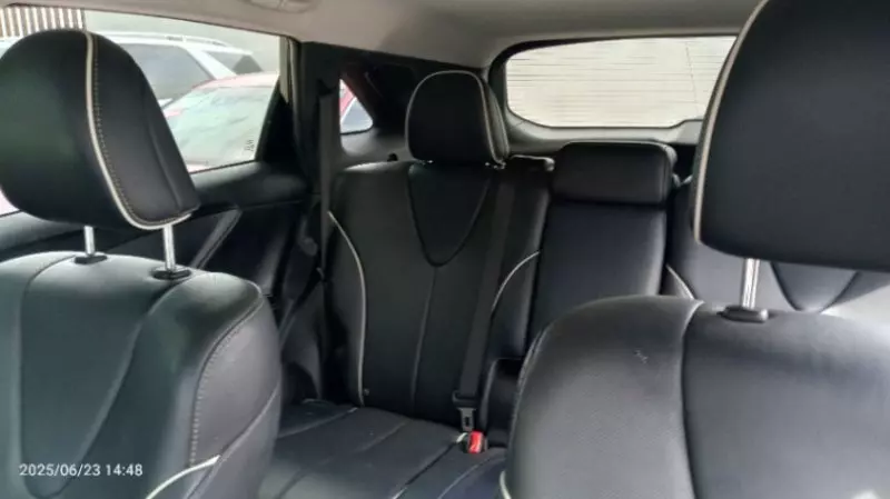 Toyota Venza   - 2013