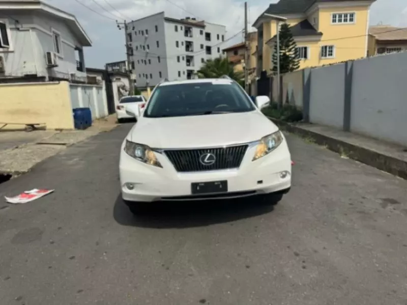 Toyota Lexus RX 270   - 2011
