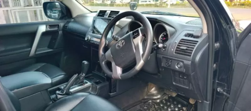 Toyota Landcruiser prado TX   - 2014