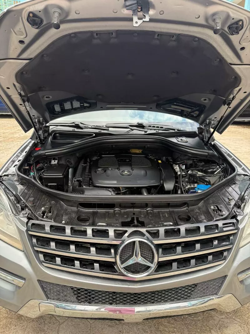 Mercedes-Benz ML 350   - 2012
