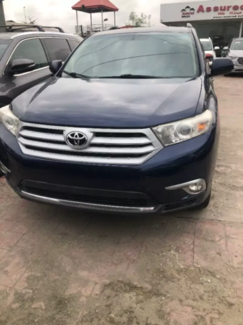 Toyota Highlander   - 2009