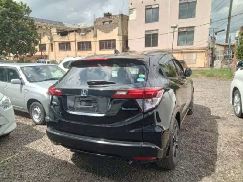 Honda Vezel Hybrid   - 2019