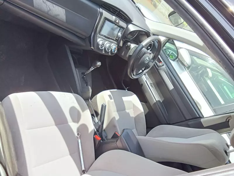 Toyota Axio    - 2017