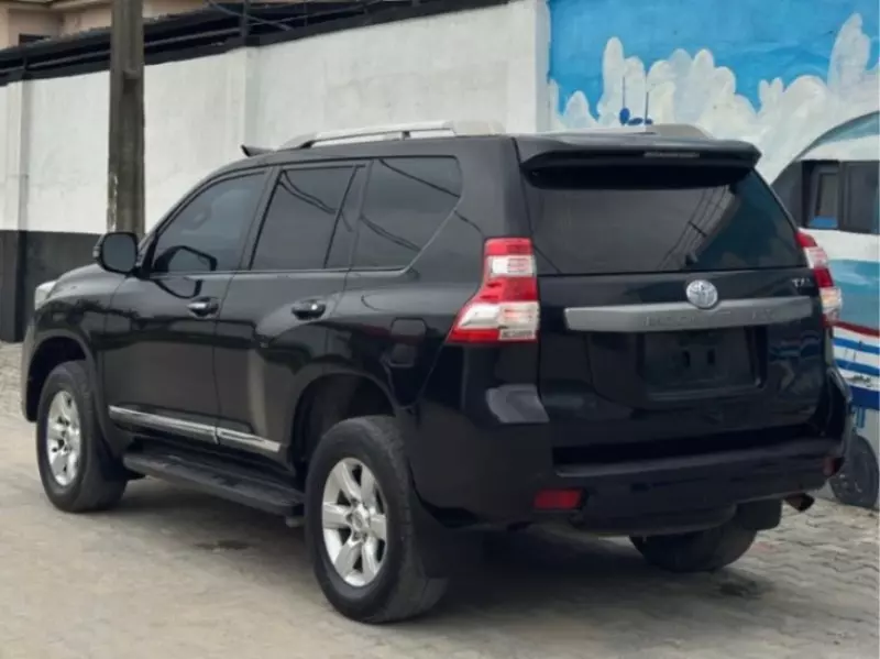 Toyota Prado