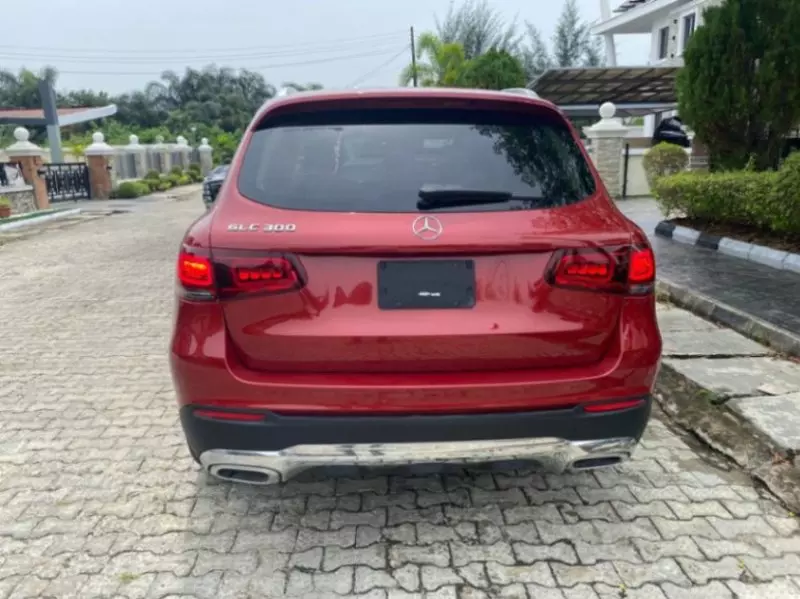 Mercedes-Benz GLC 300