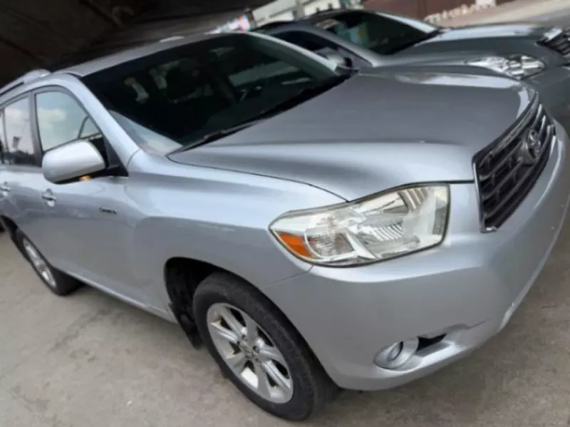 Toyota Highlander   - 2008