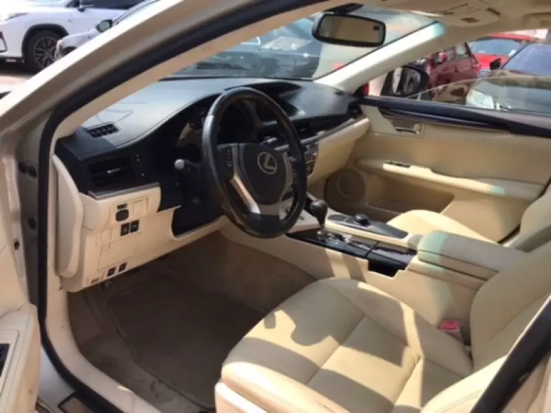 Lexus ES 350   - 2014