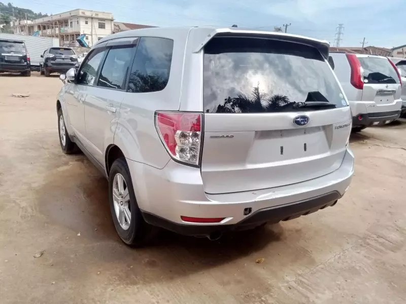 Subaru Forester   - 2011
