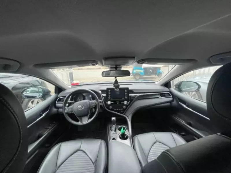 Toyota Camry   - 2021