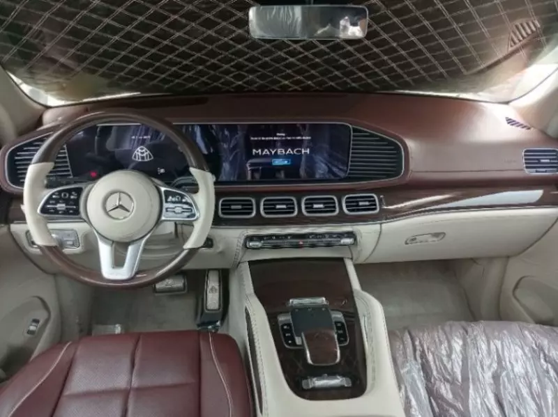 Mercedes-Benz Maybach   - 2021