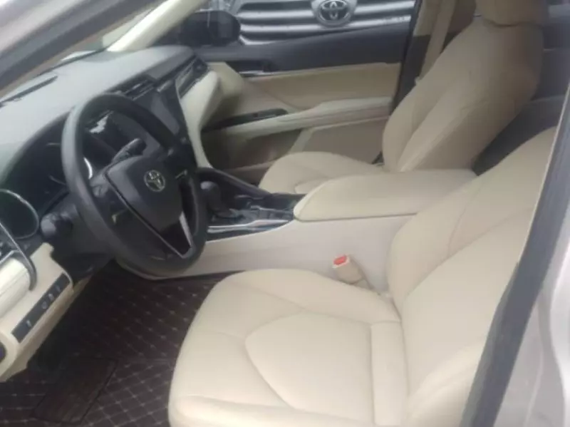 Toyota Camry   - 2020
