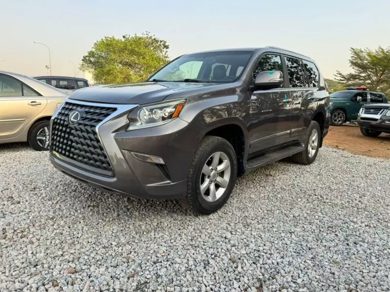 Lexus GS 460   - 2014