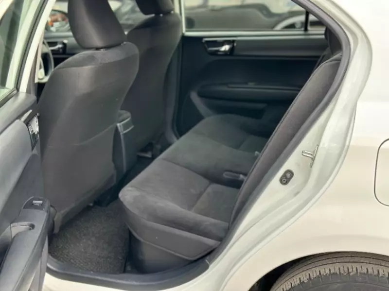 Toyota Axio    - 2019