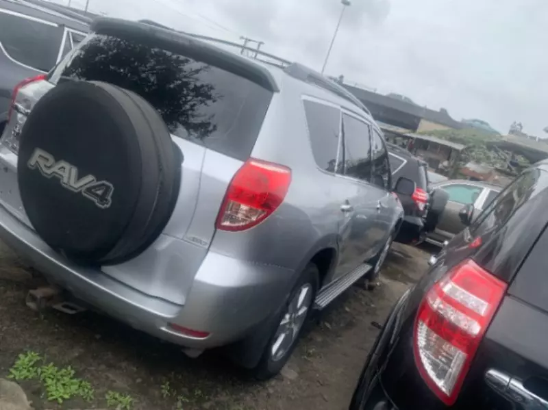 Toyota RAV 4   - 2008