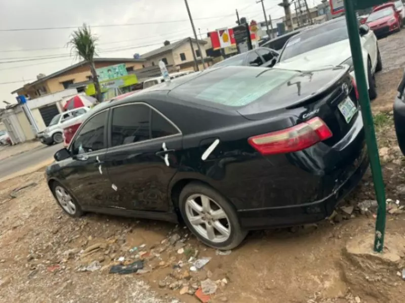 Toyota Camry   - 2007