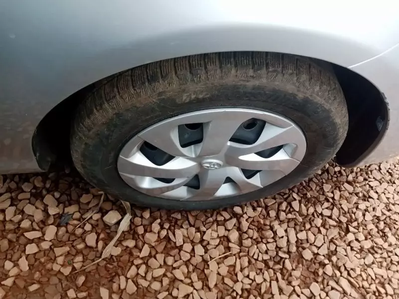 Toyota Sienta   - 2017