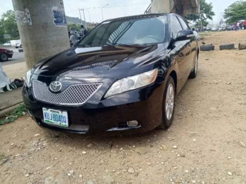 Toyota Camry   - 2007