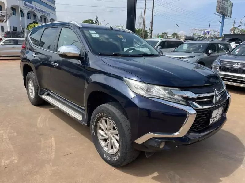Mitsubishi Pajero Sport   - 2018