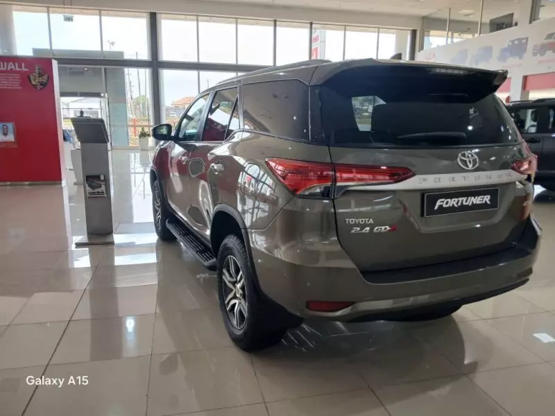 Toyota Fortuner   - 2023