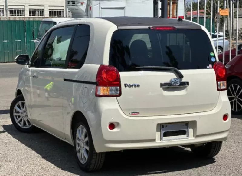Toyota Porte   - 2019