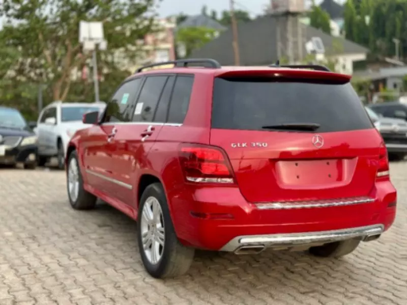 Mercedes-Benz GLK 350   - 2015
