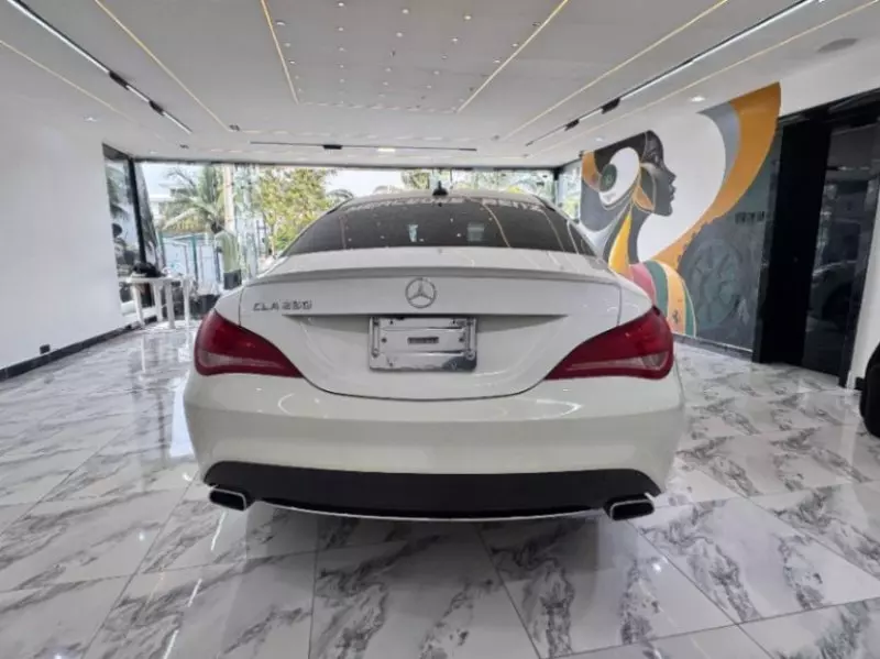 Mercedes-Benz CLA 250
