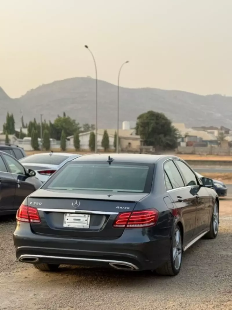Mercedes-Benz E-Class   - 2015