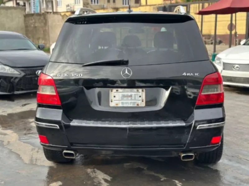 Mercedes-Benz Glk-class   - 2010