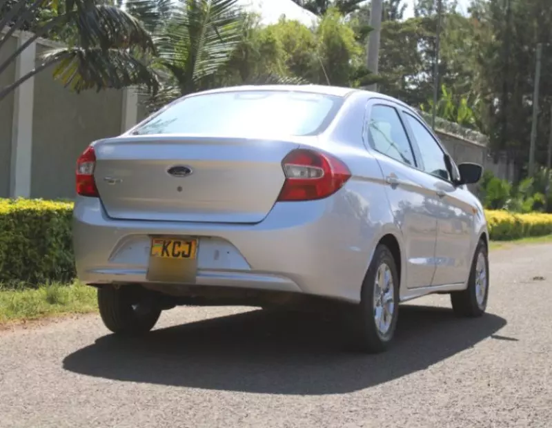 Ford Figo   - 2015