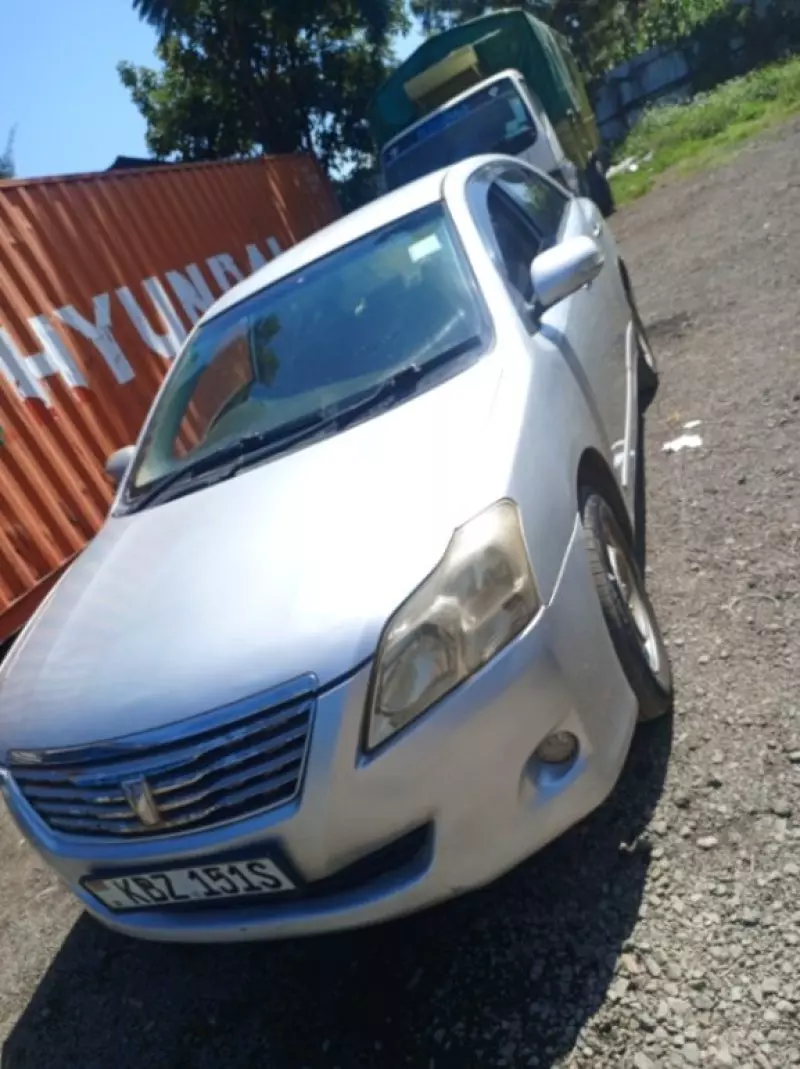 Toyota Premio    - 2007
