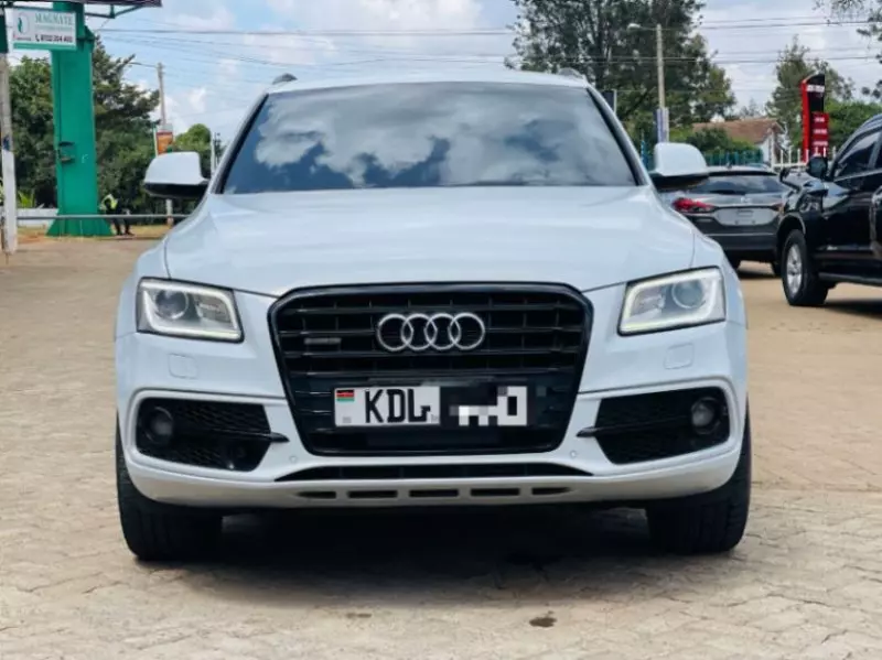 Audi Q5   - 2016